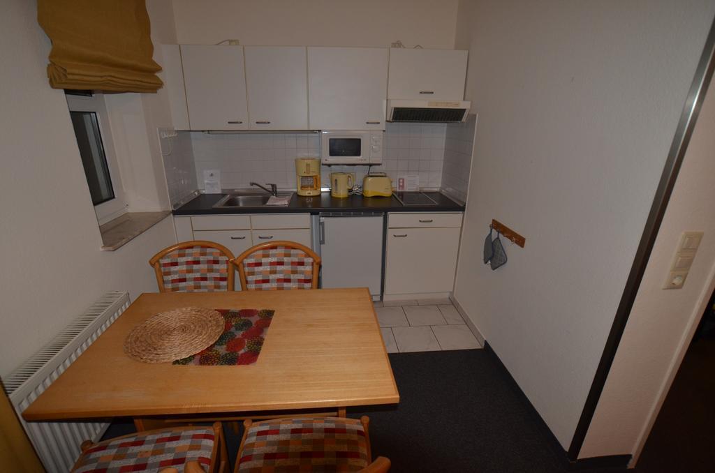 Ferienwohnung 2 Im Haus Huehnergott Sellin Szoba fotó